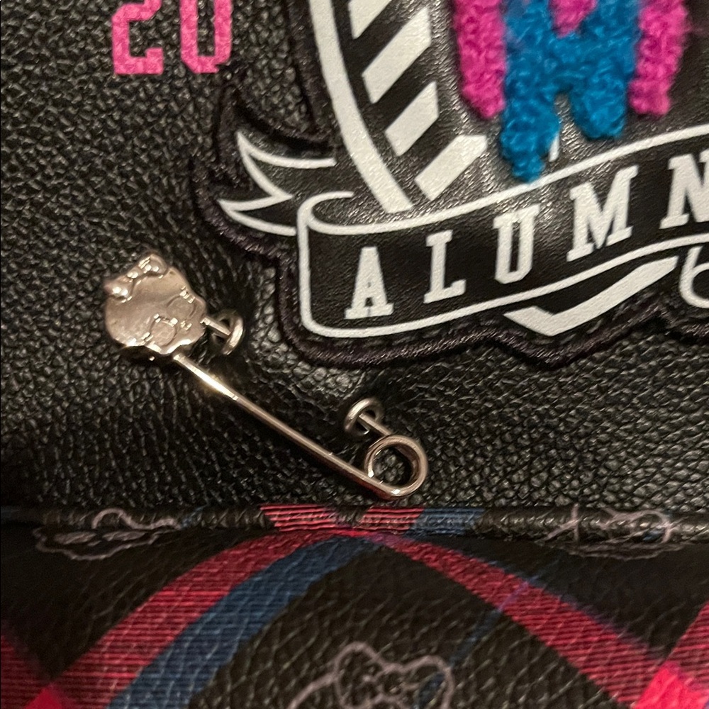 Monster High Black and Pink Backpack for Hot Topic - Picture 3 of 7